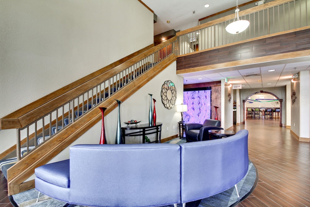 Holiday Inn Express Marshfield (Springfield Area) 13/34