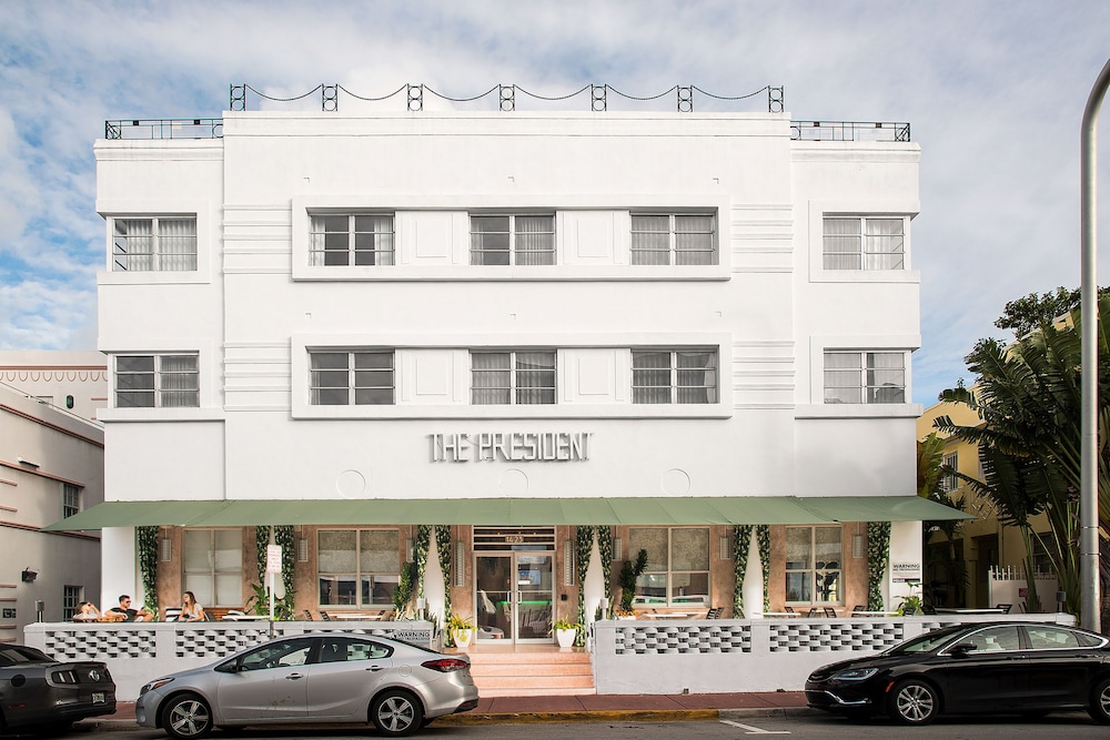 The President Hotel Miami 3/50