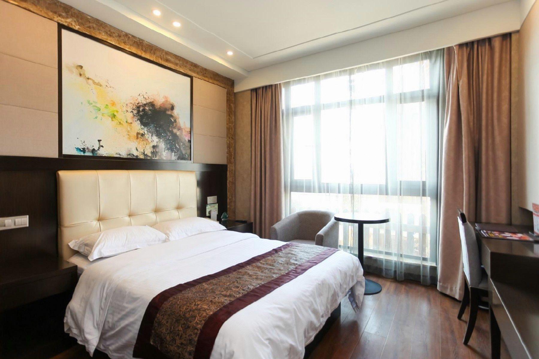 SUPERIOR, DOUBLE BED