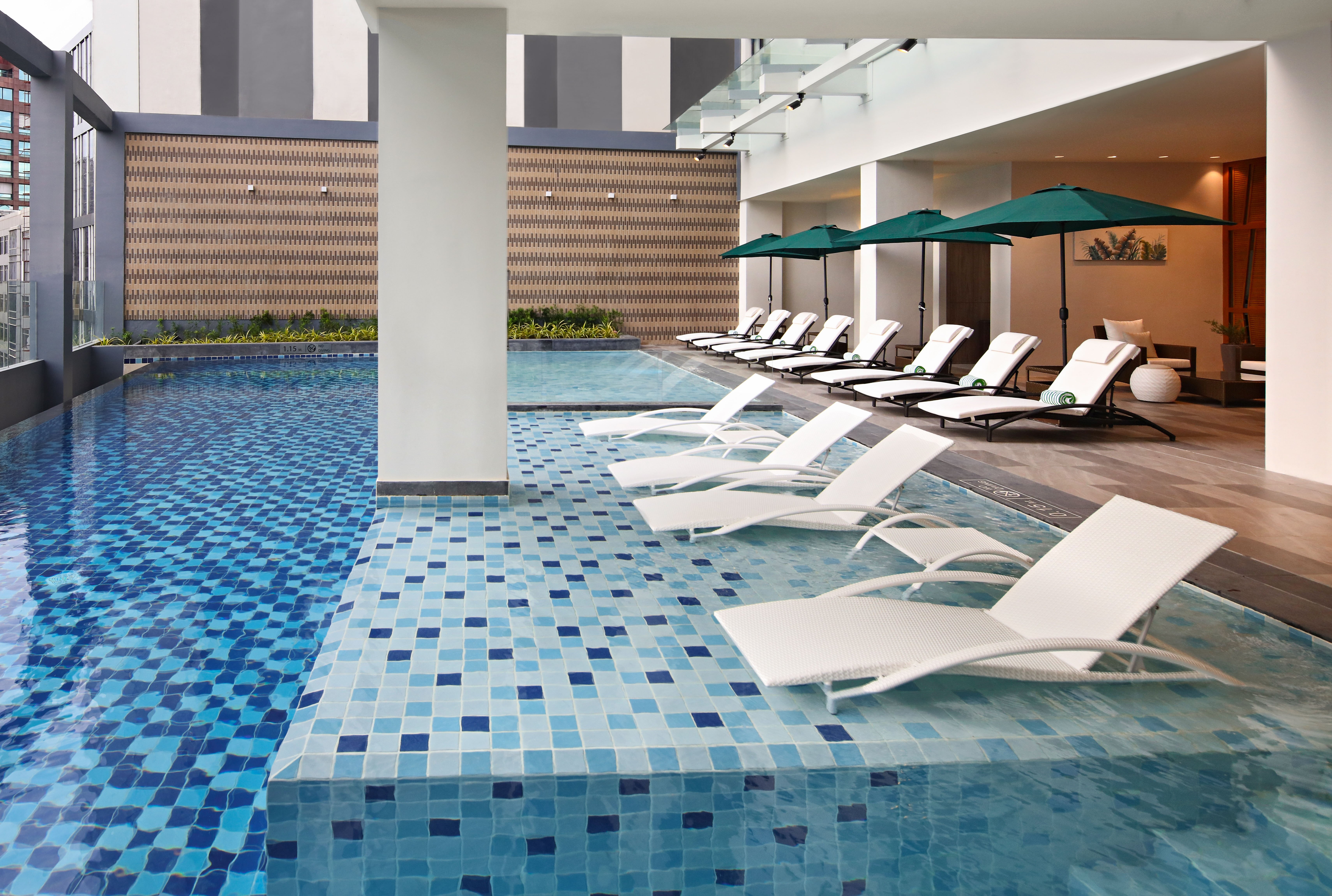 Holiday Inn CEBU CITY 40/69