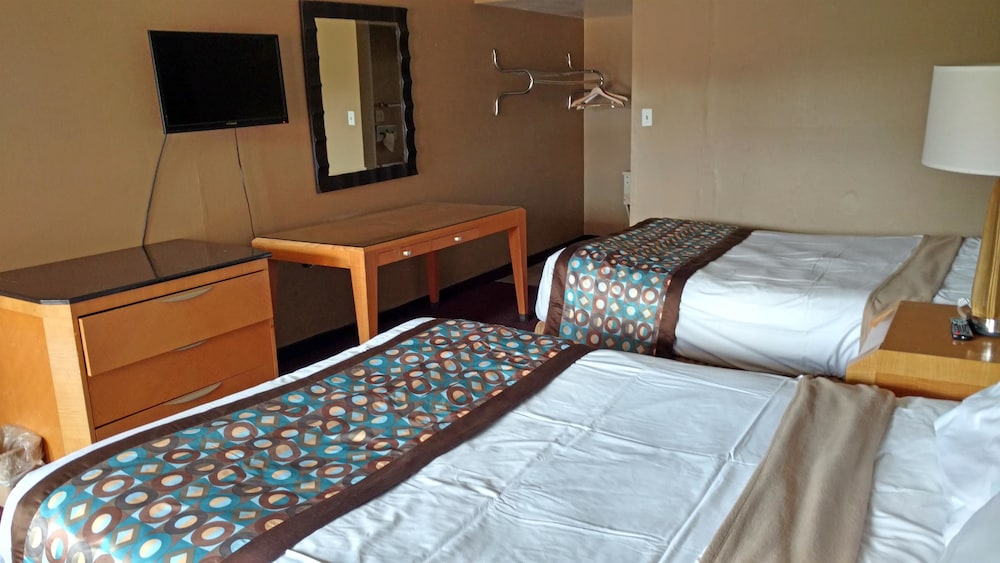 Americas Best Value Inn & Suites Kansas City 14/36