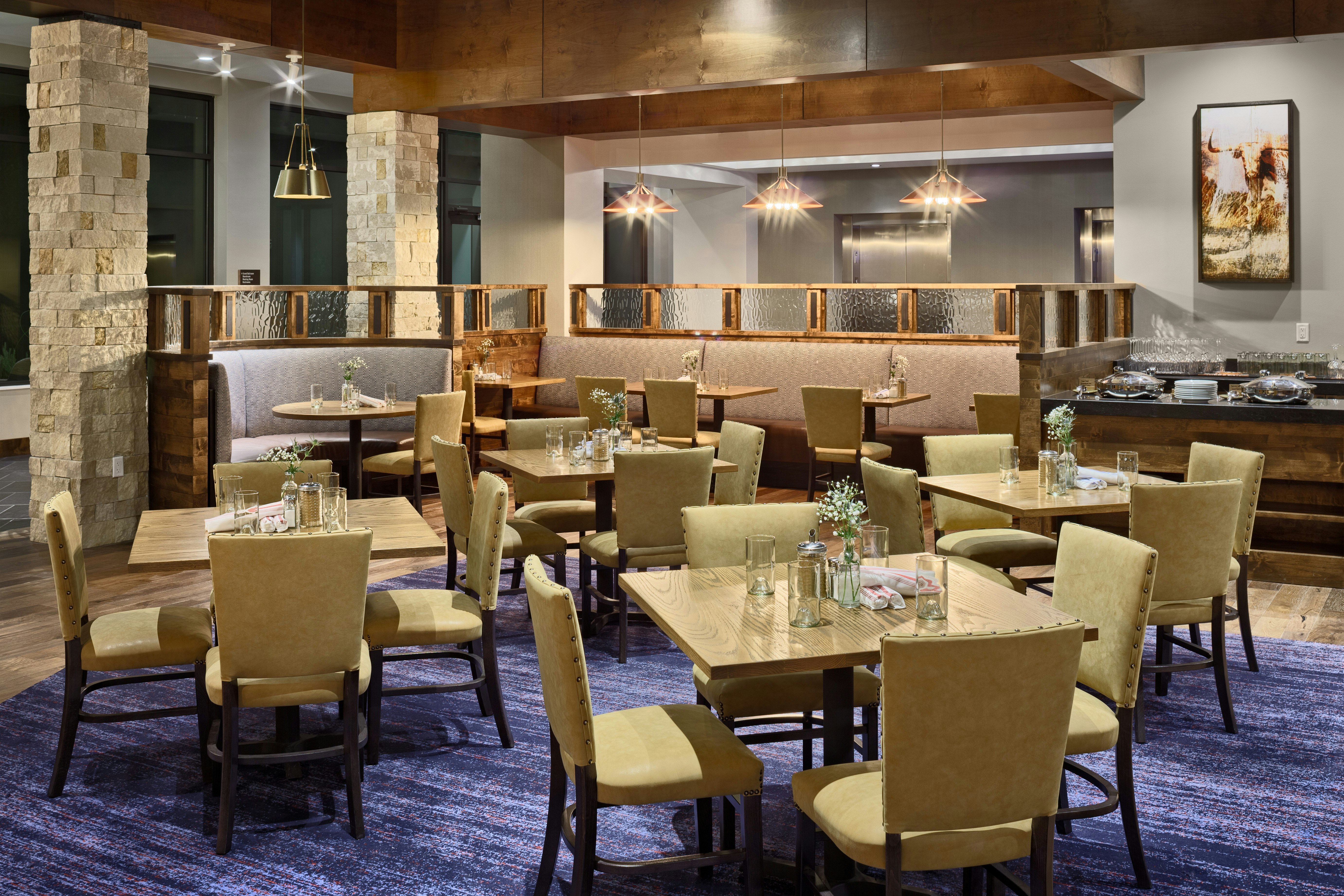 The Bevy Hotel Boerne A Doubletree By Hilton 27/46