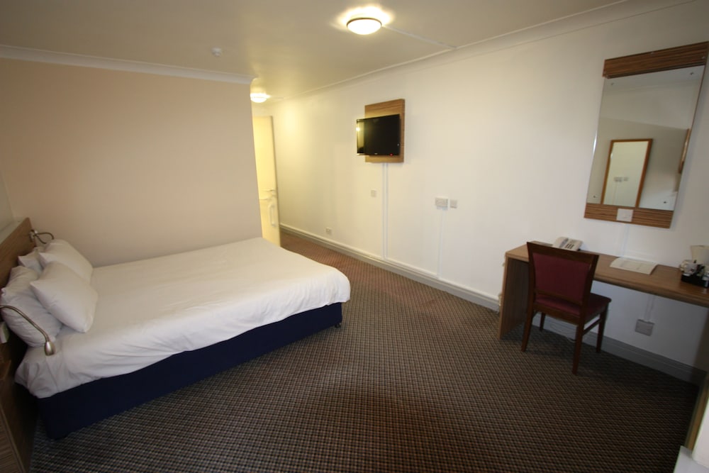 247Hotel.com 32/65