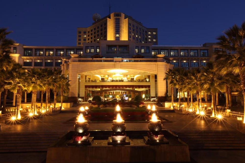 Kunming Green Lake Hotel, WorldHotels Elite 2/66