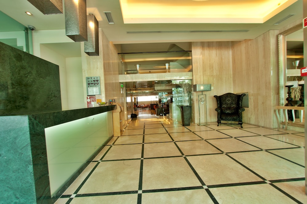 lobby