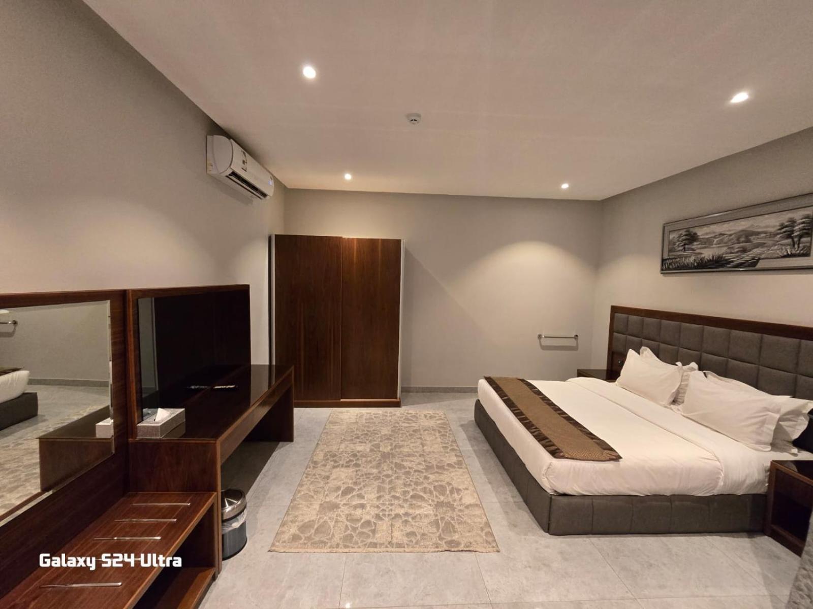 Celine Home Apartment -Tuwaiq 18/43
