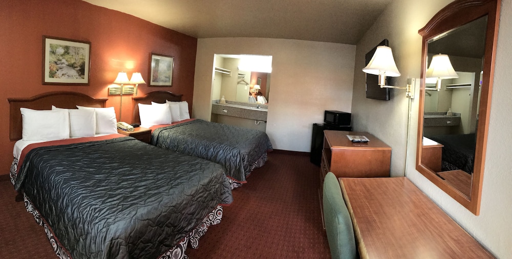 Best Budget Inn Abilene 10/23