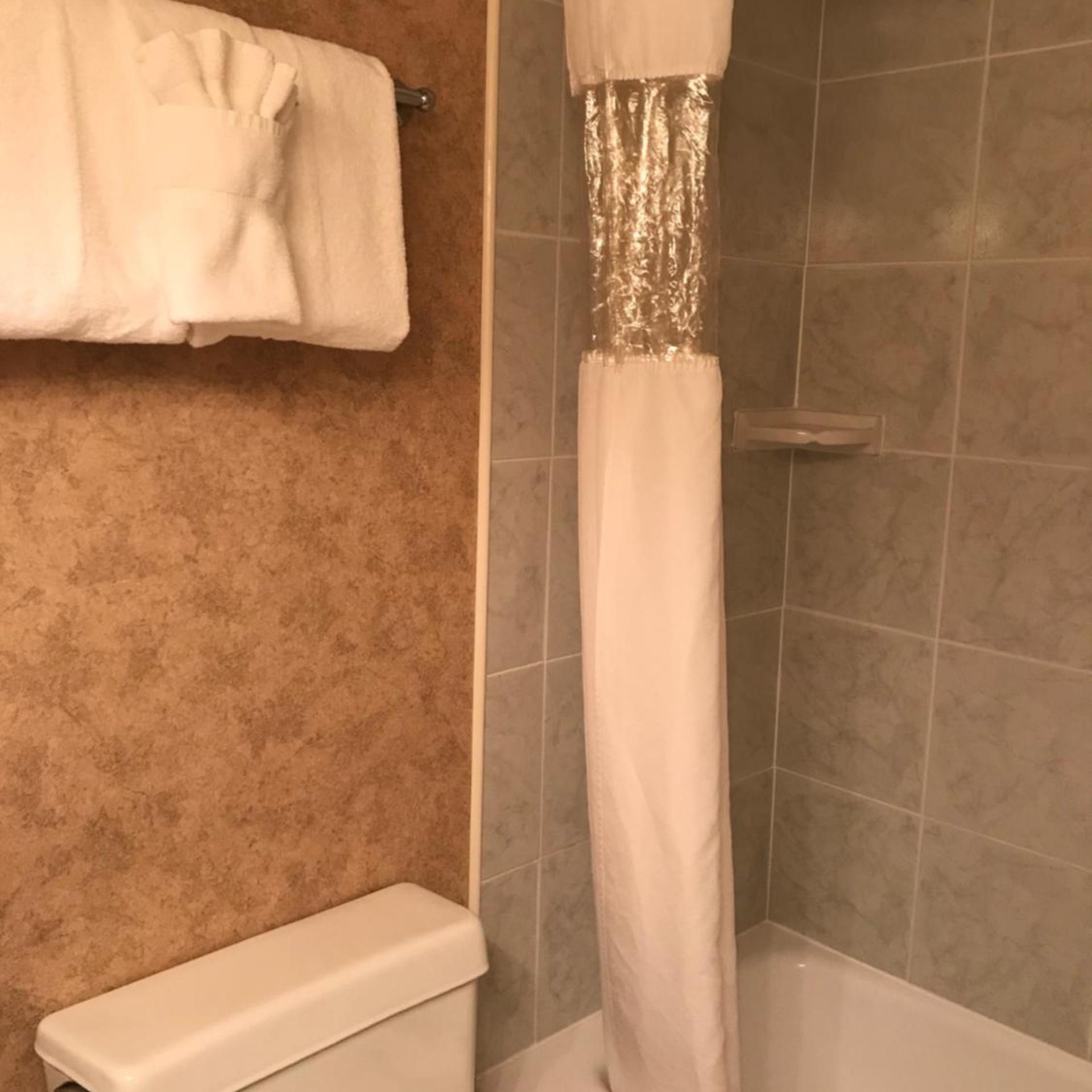 1 Bedroom, Parlor