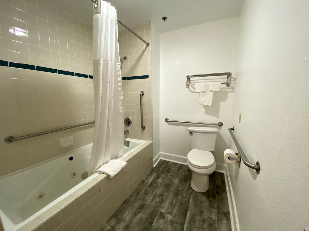 BridgePoint Inn Daly City 21/39