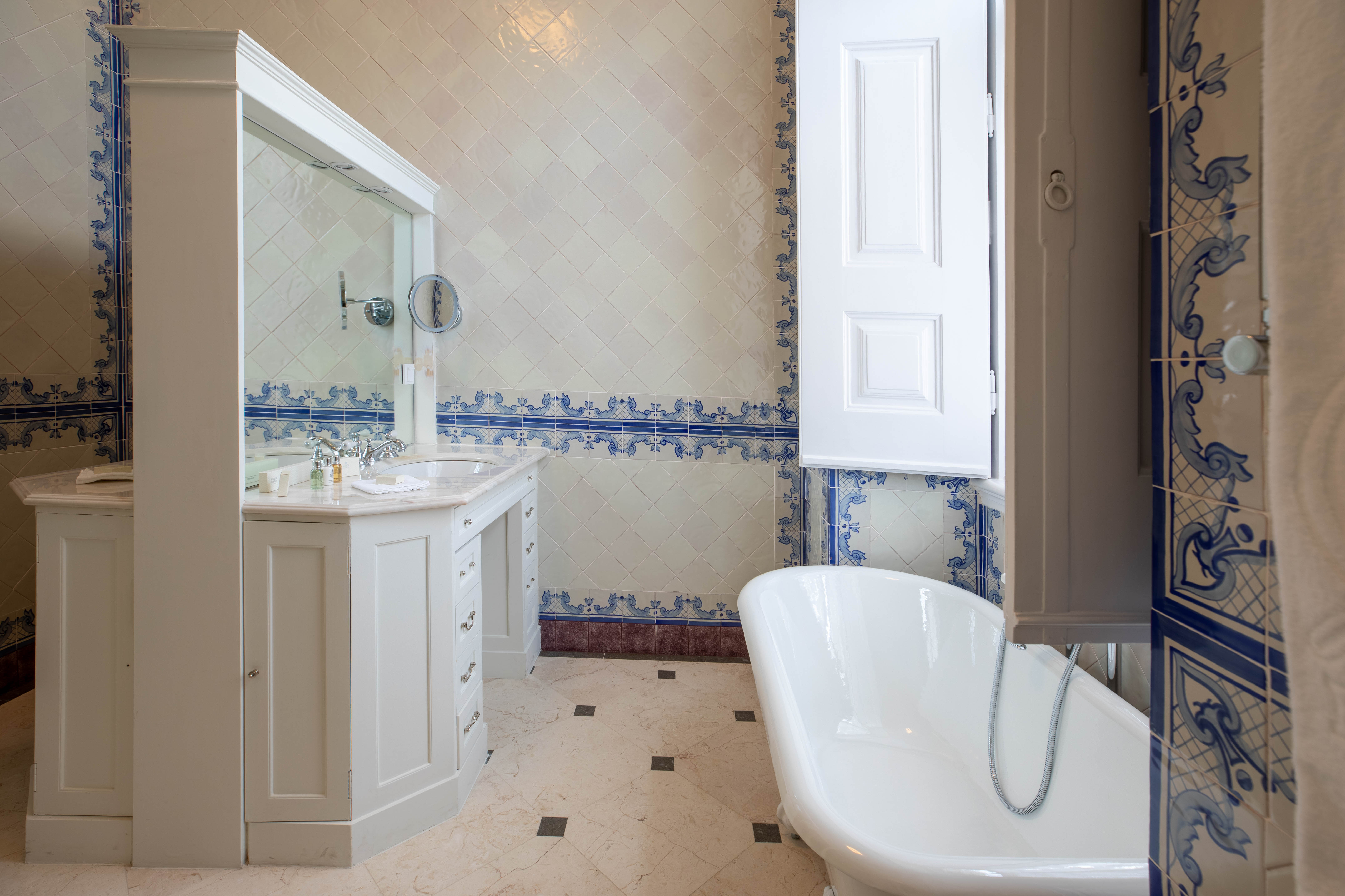 جناح جونيور بإطلالة على البحر، Estoril Vintage Hotel 4/4