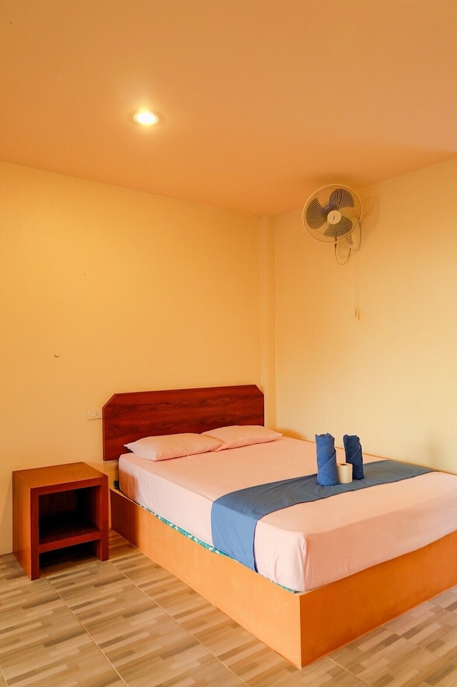 STANDARD, DOUBLE BED, SEA VIEW