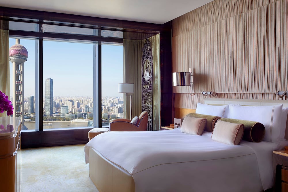 The Ritz Carlton Shanghai Pudong 11/68
