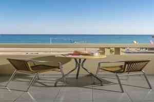 Pearl Beach 47/50
