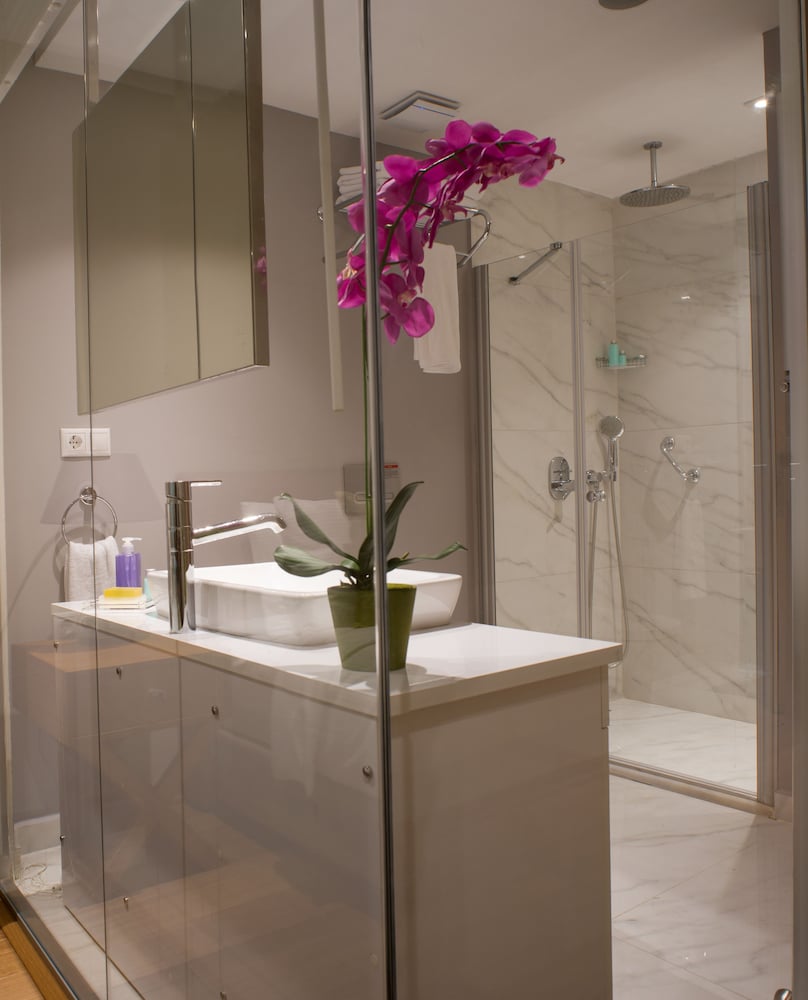 Wame Suite Hotel 49/85