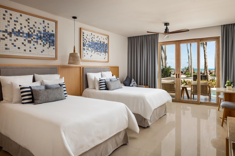 Preferred Club, Swim Out, Junior Suite, 2 Double Beds, Ocean View