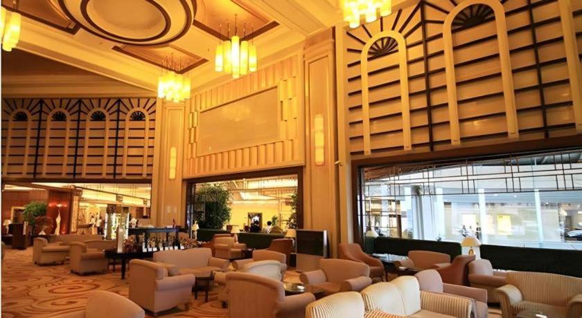 Yantai Golden Gulf Hotel 76/98