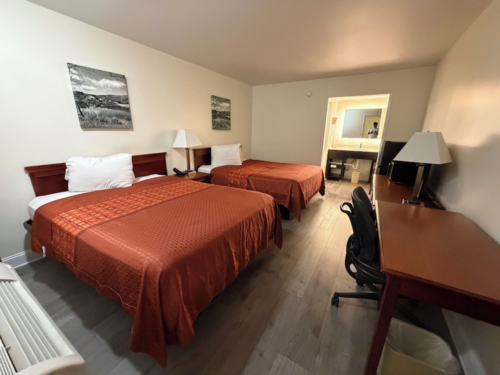 Travel Inn of Buford 9/54