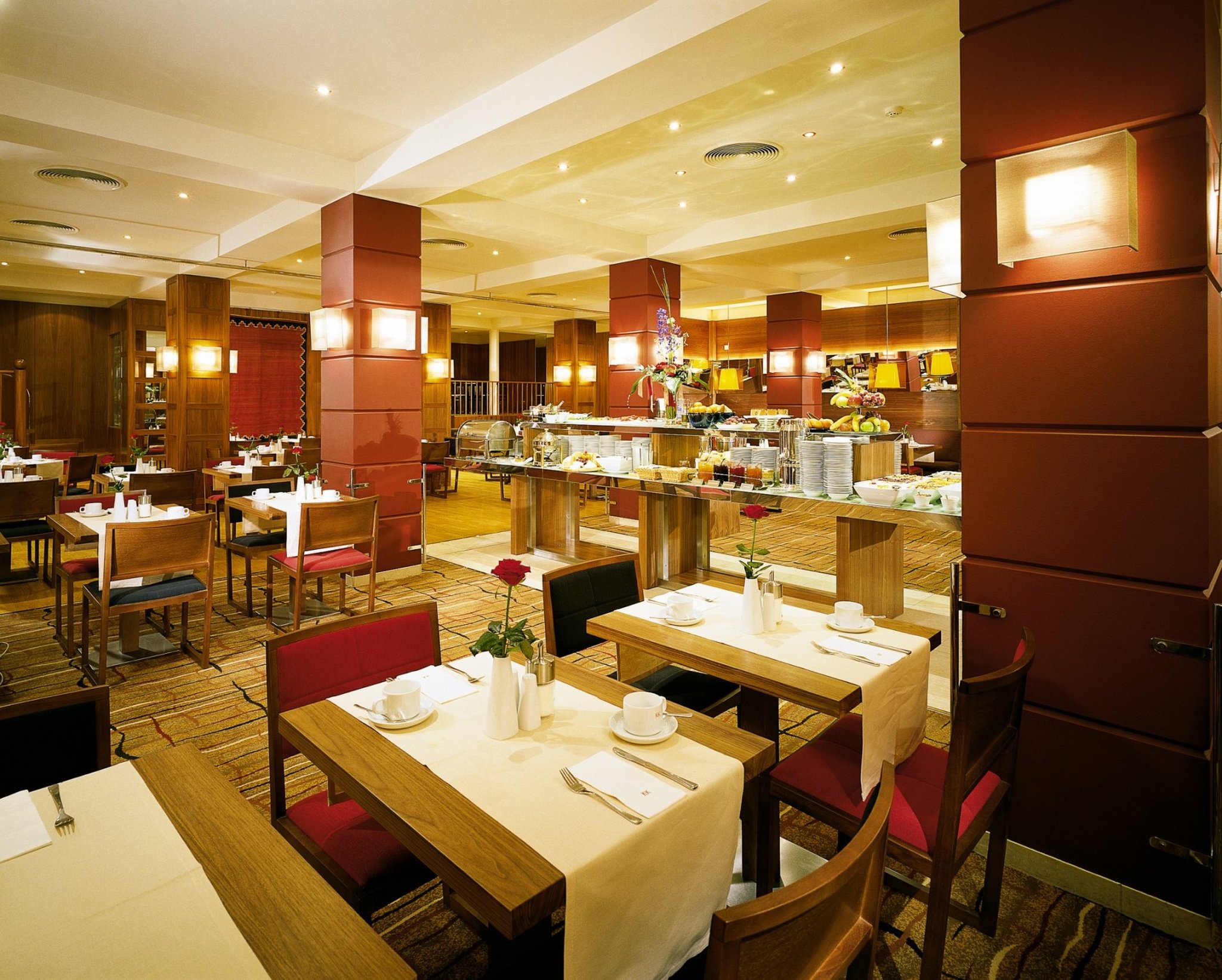 KK Hotel Opera 38/58