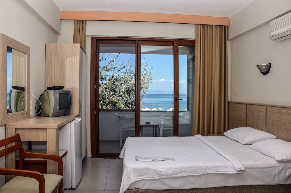 Dikelya Otel 12/50