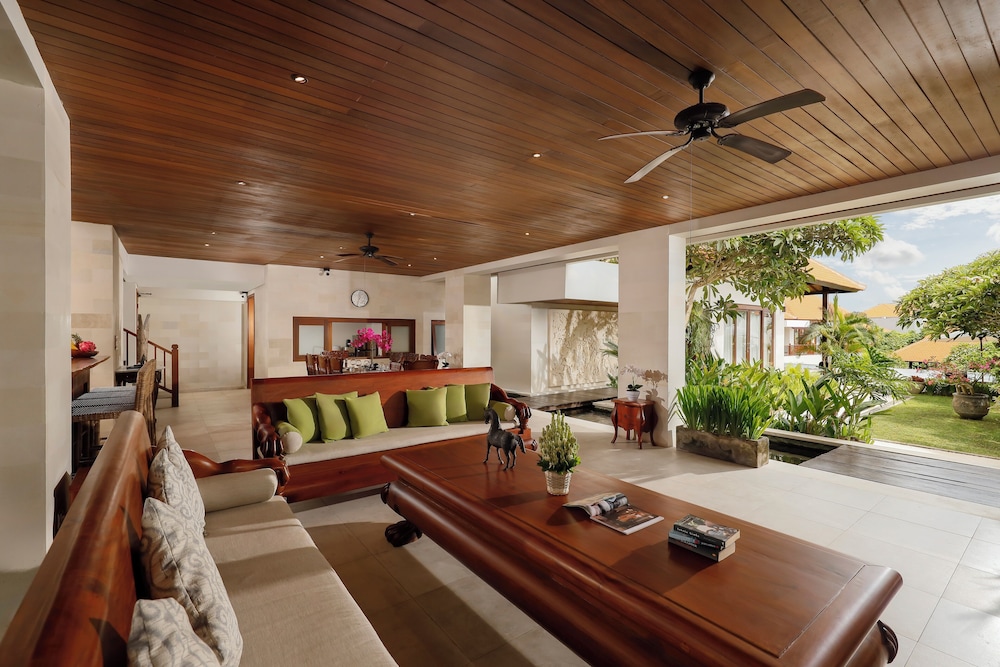 The Bija Villas Canggu 17/35
