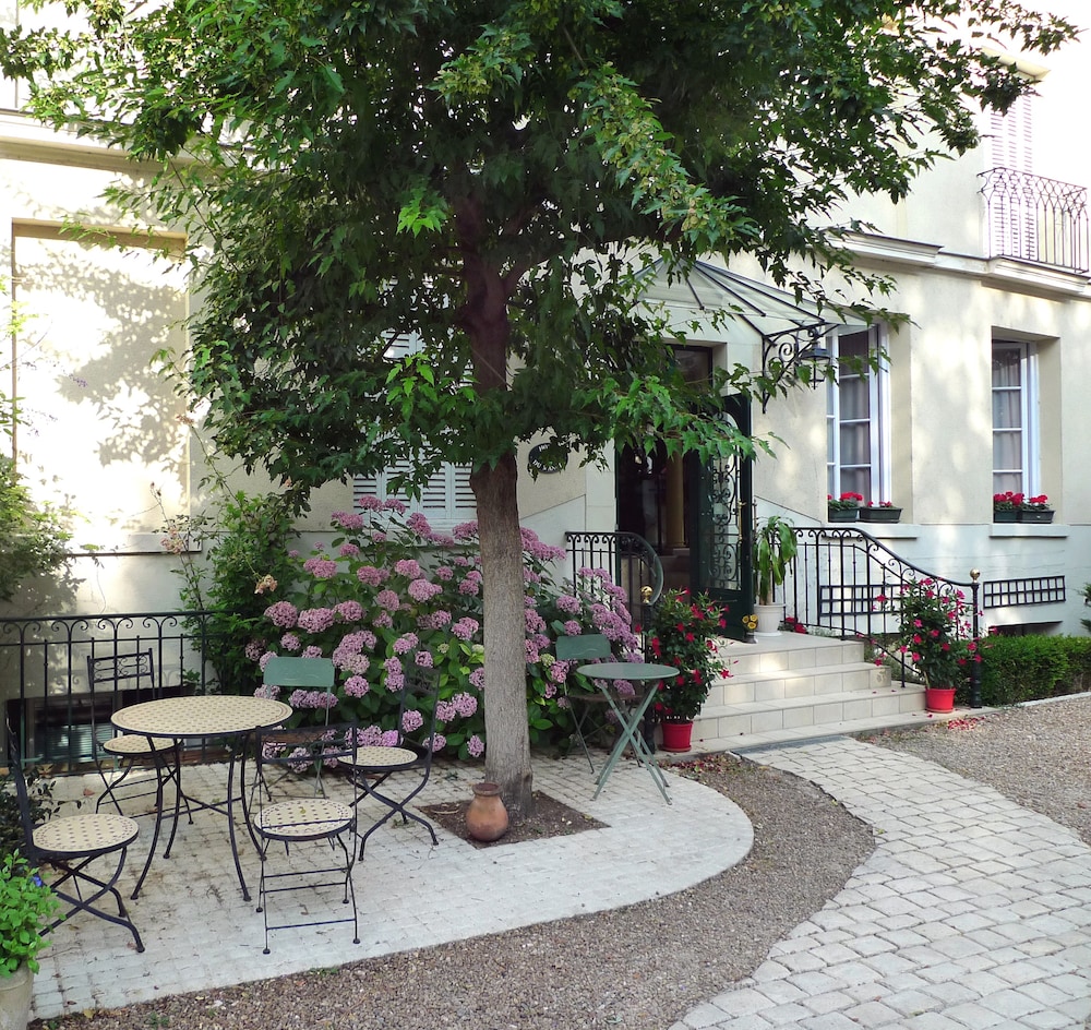 Hotel Du Manoir 28/32