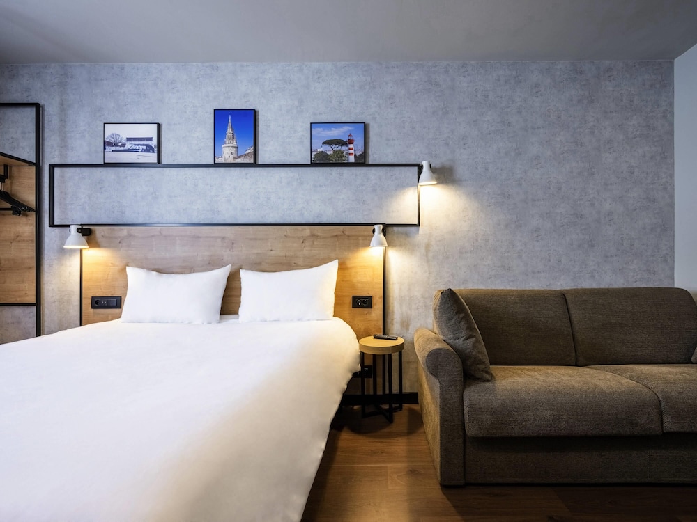 Ibis La Rochelle Vieux Port 22/64