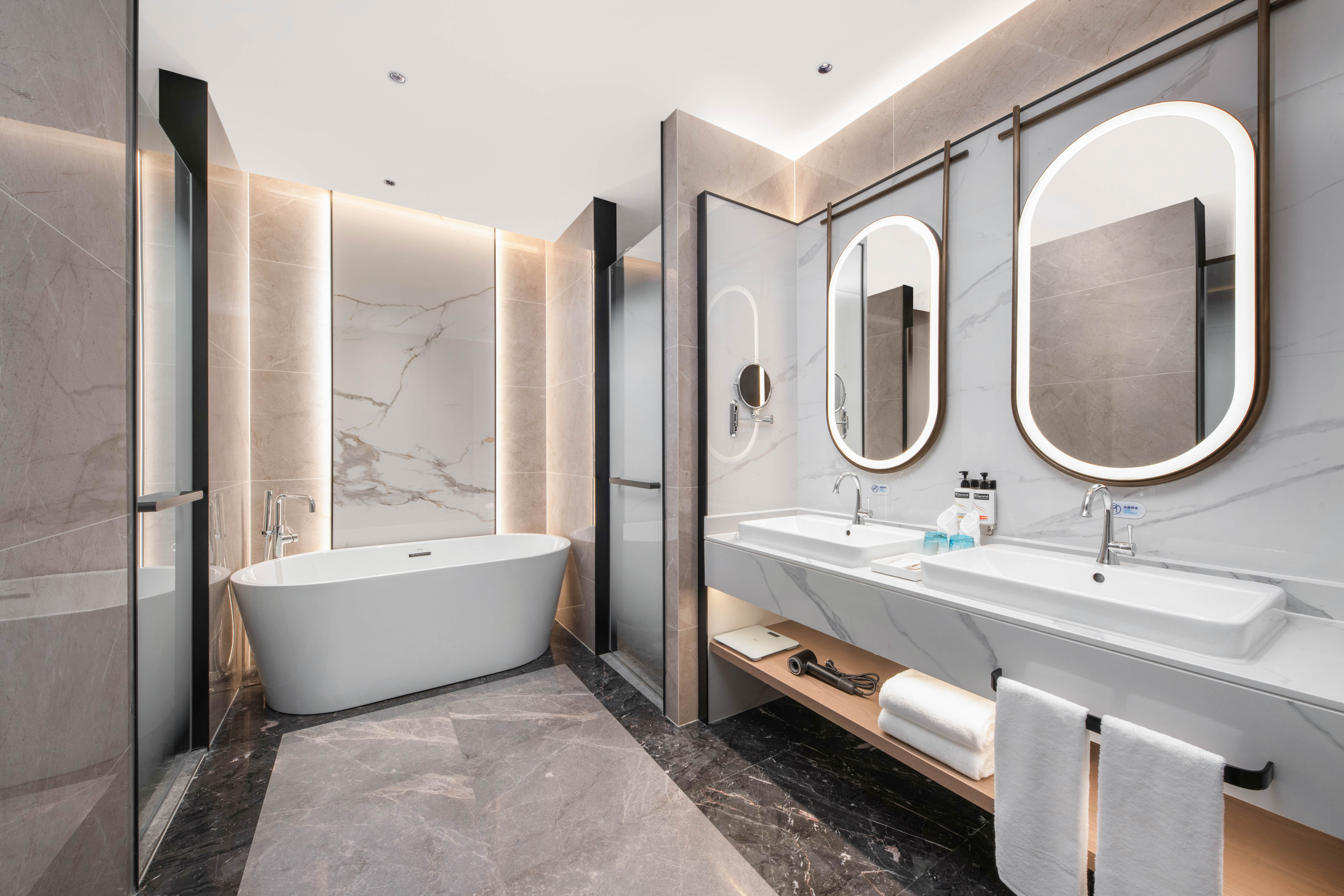 1 Bedroom, Suite, Holiday Inn Express Wuxi Xishan 4/4