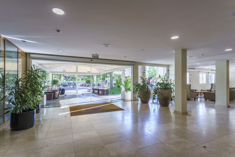 Minura Cala Galdana and Apartamentos D Aljandar 8/50