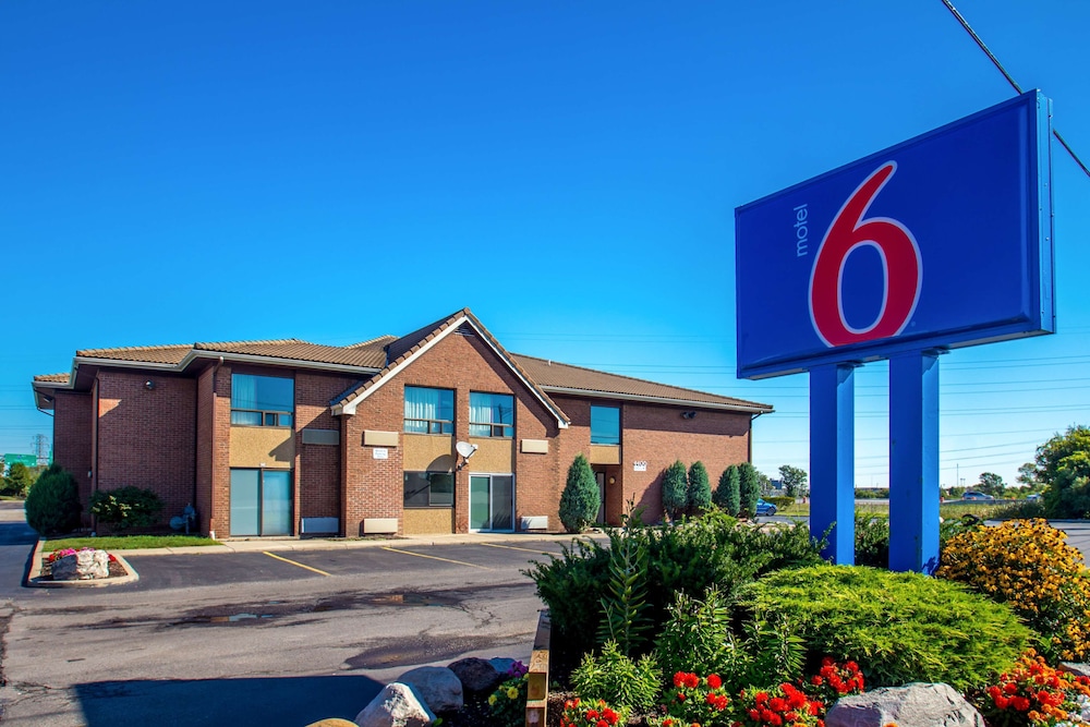 Motel6 Amherst, NY - Buffalo in BUFFALO - NY