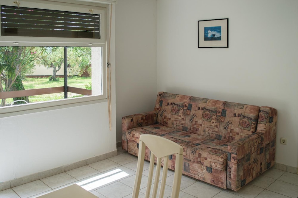 Hotel Miran Pirovac 33/55