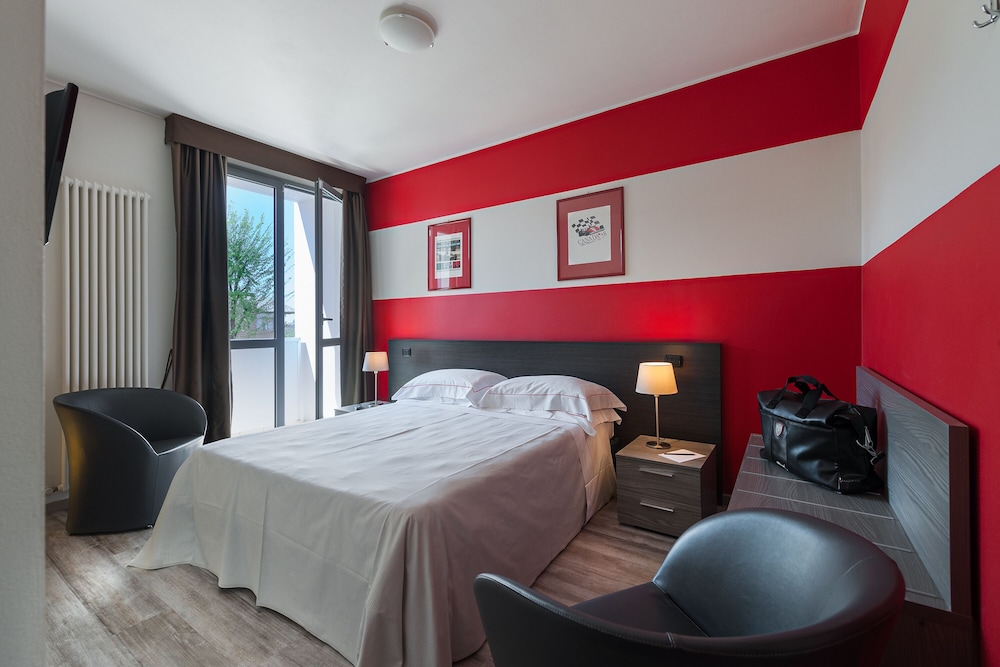 Maranello Village 20/70
