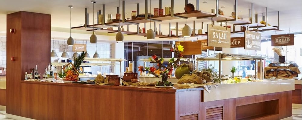 Atlantica Caldera Beach Hotel 52/65