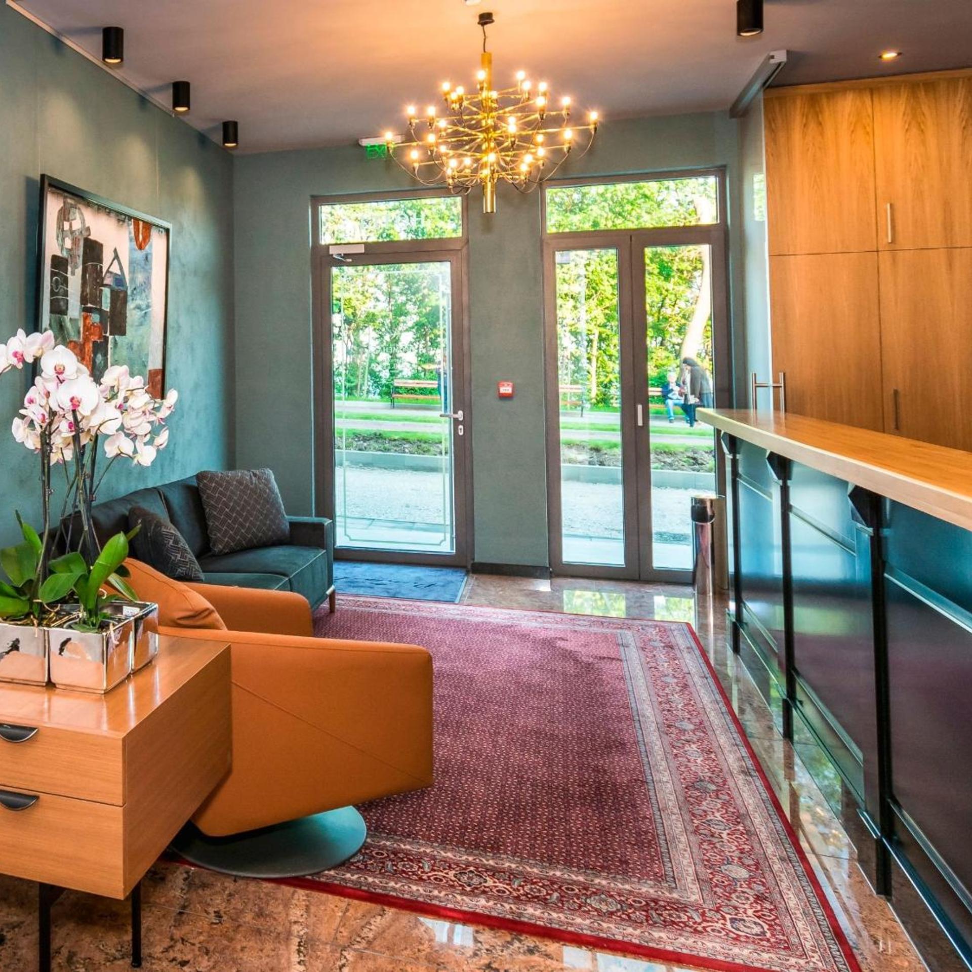 BOUTIQUE HOTEL PROMENADE 35/50