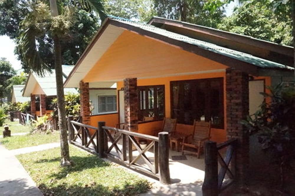 Dream Valley Resort Tonsai Beach 9/72
