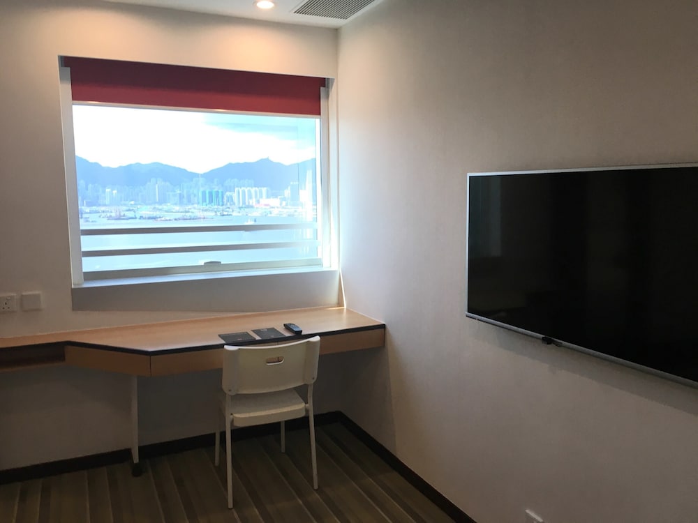 Ibis Hong Kong North Point 48/69