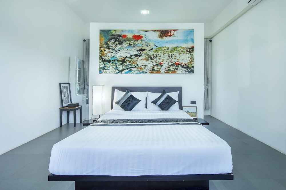 Lucerne Villa Resort 8/34