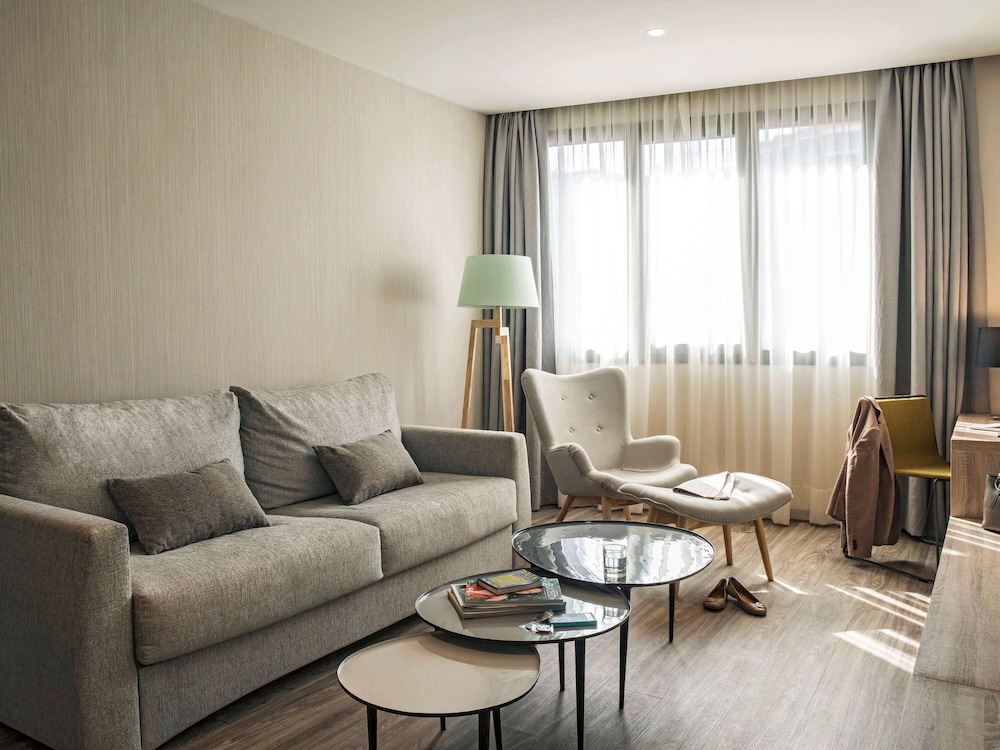 Mercure Barcelona Condor 49/75