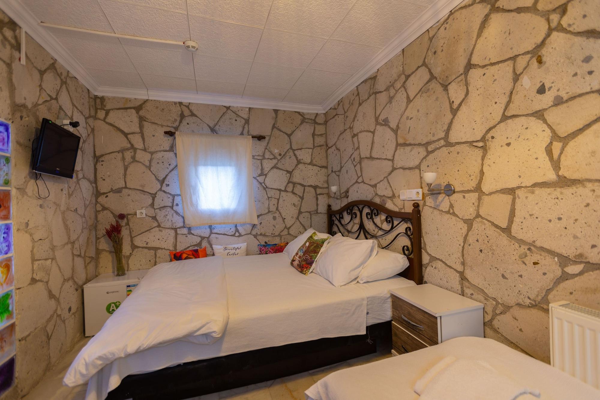 Woodstock Alacati 32/50