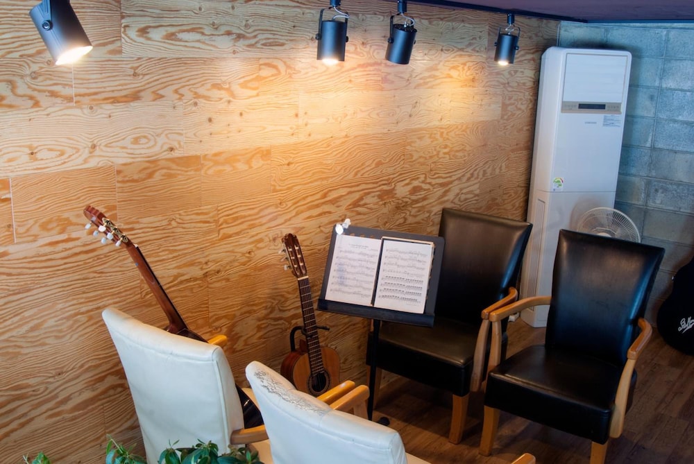 Nearest Guesthouse In Jeonju Hostel 37/48