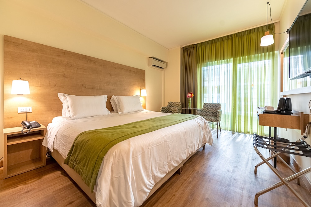 Polis Grand Hotel 12/44