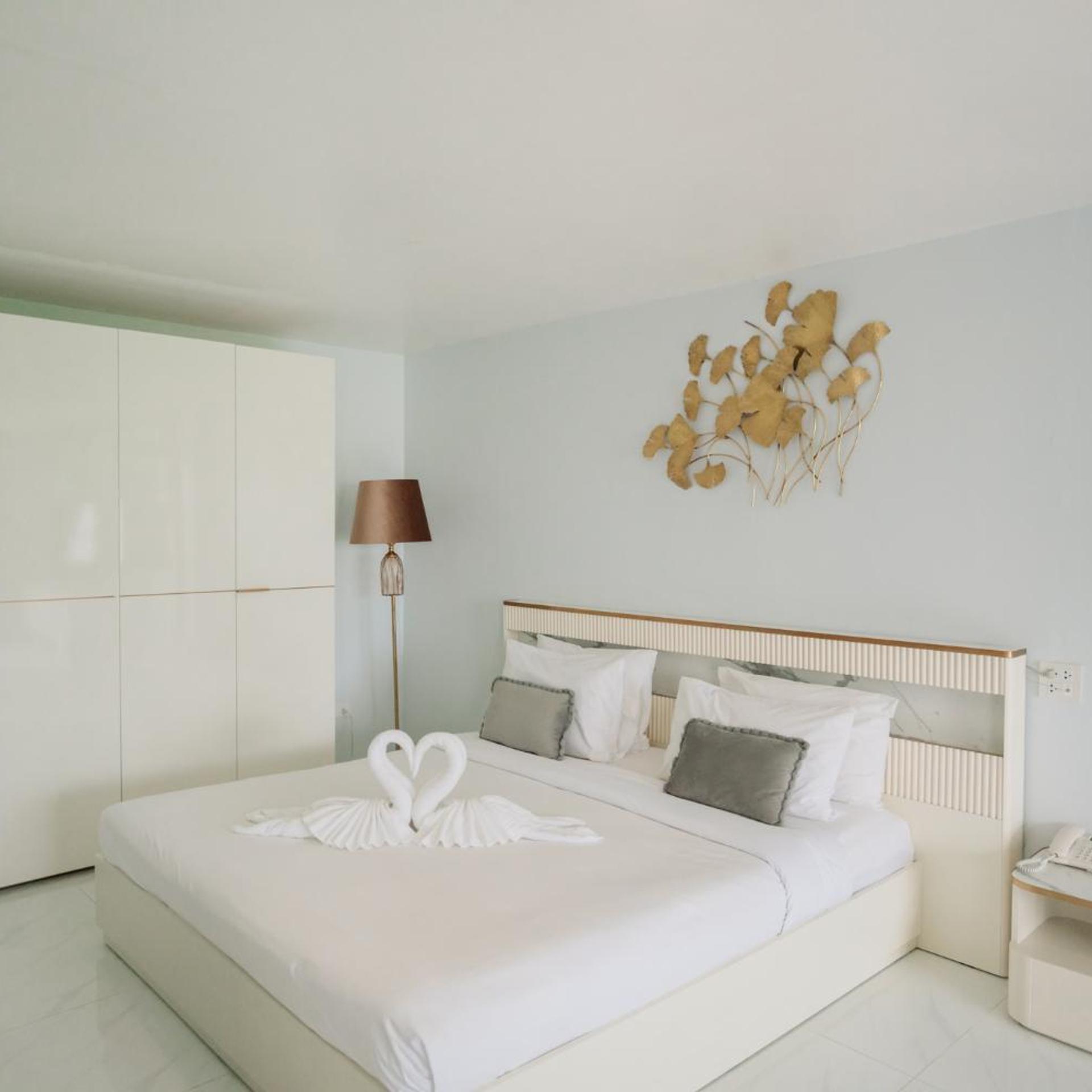 penthouse suite