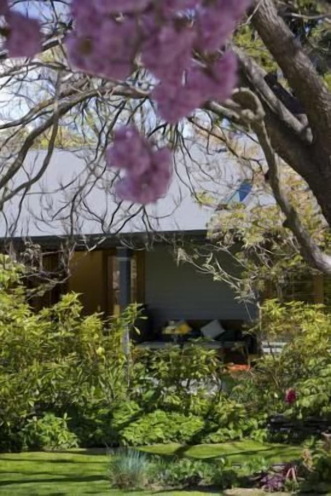 Arrowtown House Boutique Hotel 45/50
