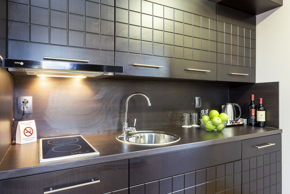 Cityhome Aparthotel 48/54
