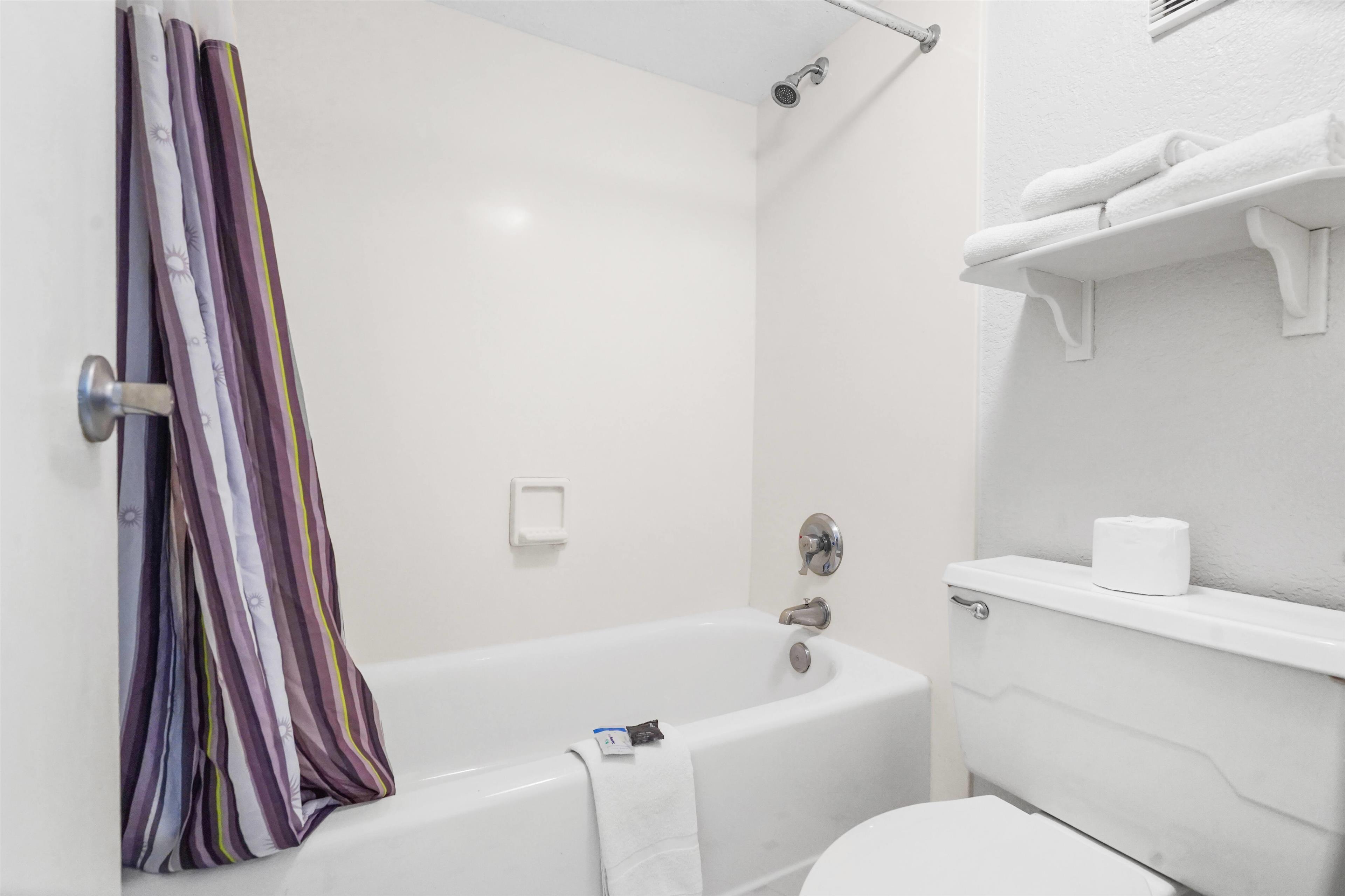 غرفة، La Quinta Inn by Wyndham Costa Mesa / Newport Beach 4/6