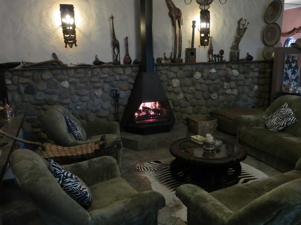 Corona Guest Farm 18/50