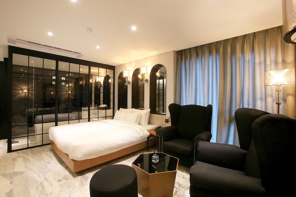 Forestar Hotel 20/52