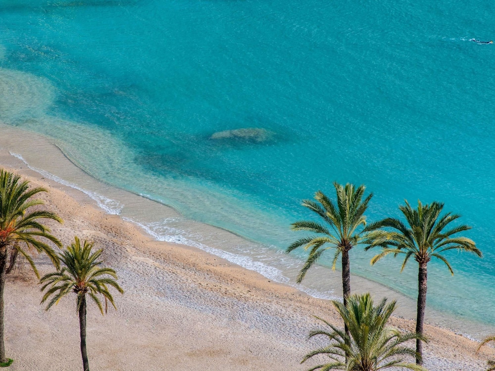 Ibis Styles Beaulieu Sur Mer 69/74