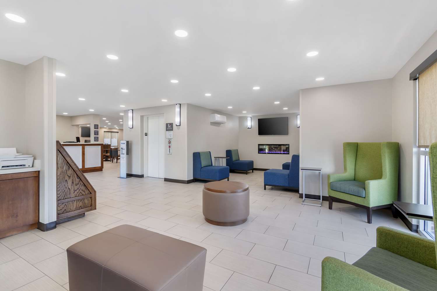 Comfort Inn & Suites Brunswick I-95 9/19