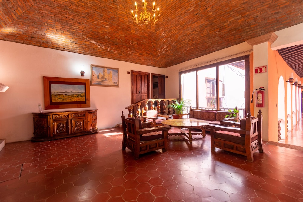 Hosteria Del Frayle 51/69