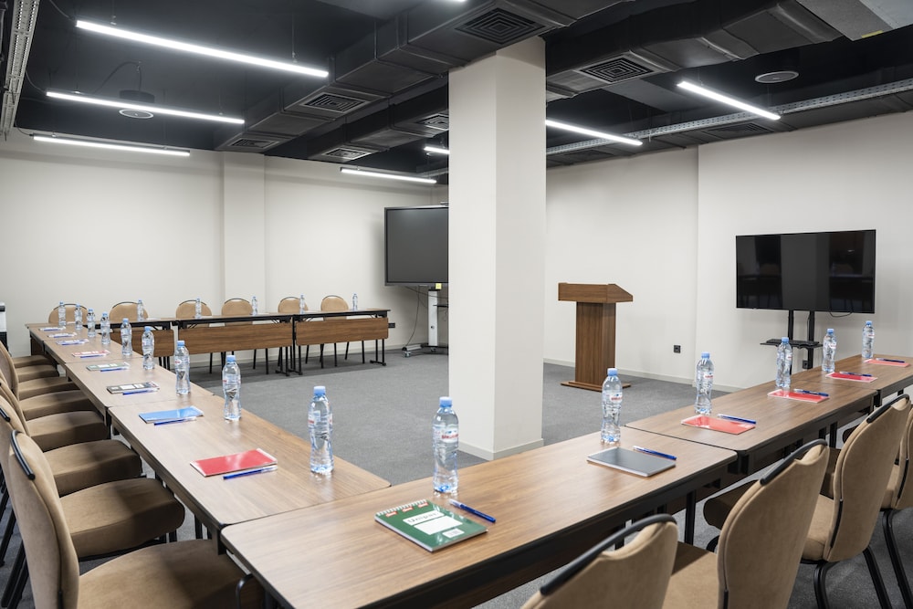 King Tamar Hotel By Luxuria Hotels 37/48
